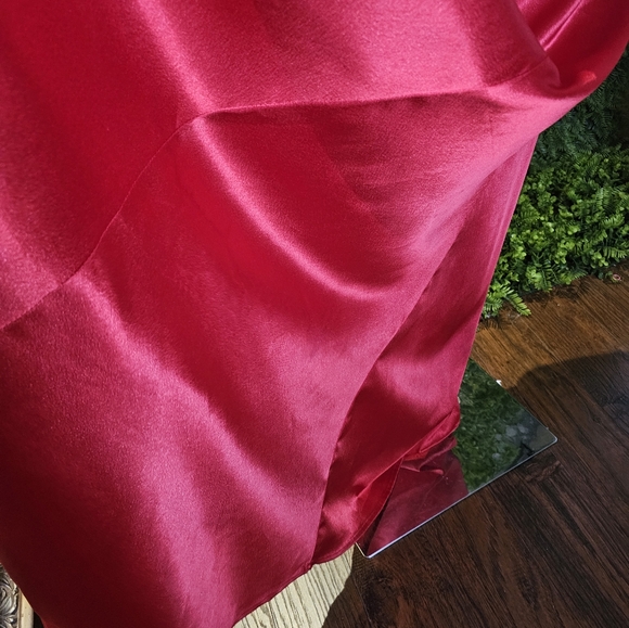 Ladivine by Cinderella dress, size medium, used once - Picture 11 of 13